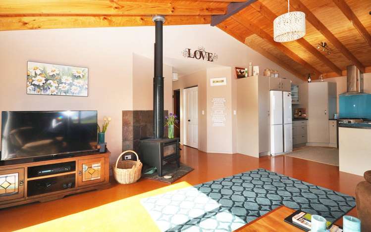 352 Heatley Road Whakapirau_8