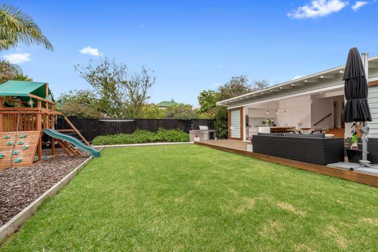 20 Egremont Street Belmont_33