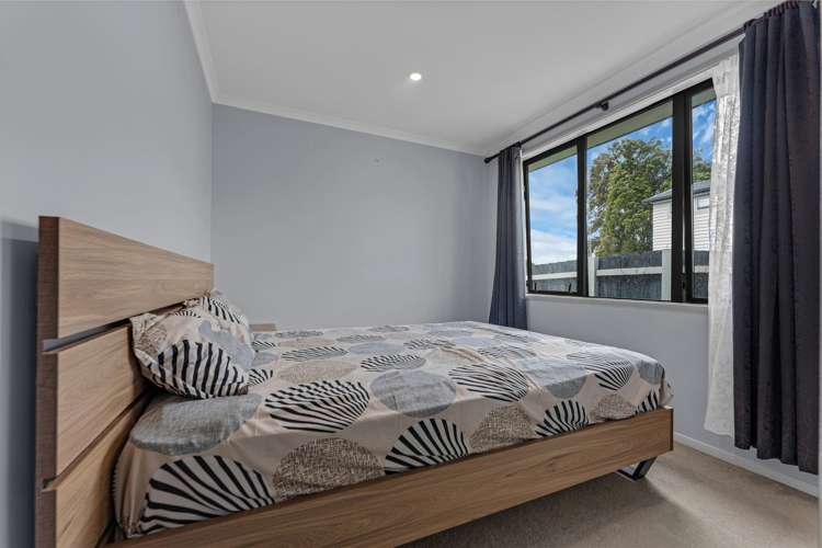 2/65E Metcalfe Road Ranui_11