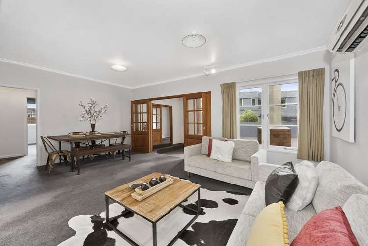 656 River Road Chartwell_3