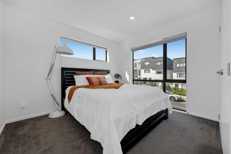 28 Treeline Lane Flat Bush_9