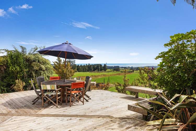 754 Plymouth Road Koru_32