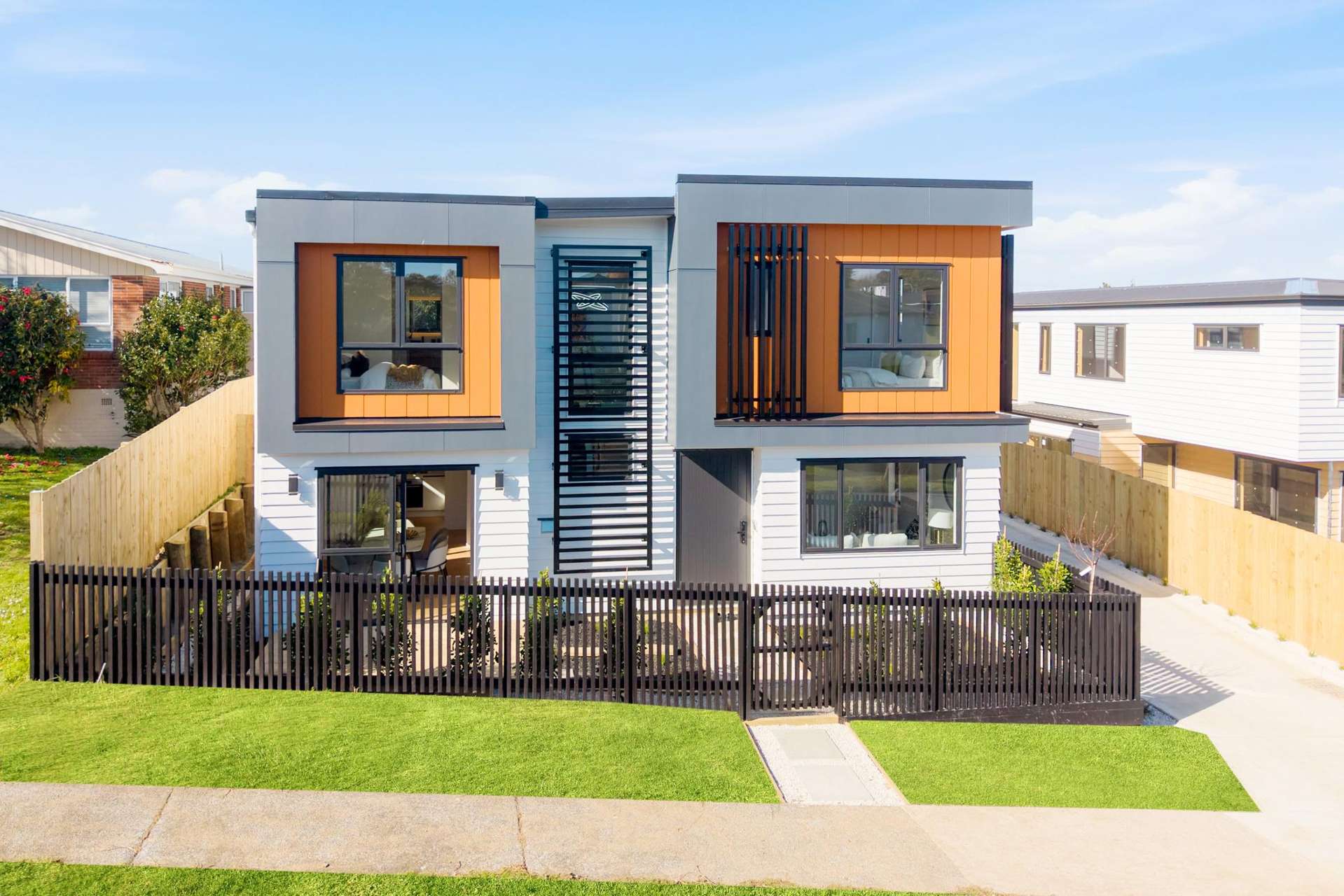 3A The Rosebowl Sunnyhills_0