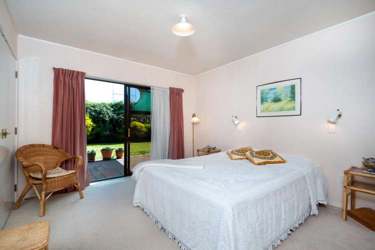 52 Spence Road Henderson_16