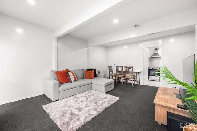 2/264 Grounsell Crescent Belmont_4