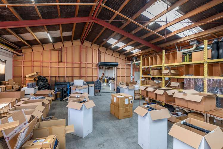 108 Cambridge Street South Levin_7