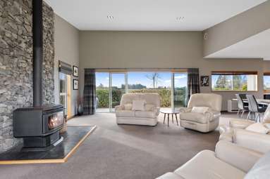 14 Country Place_4