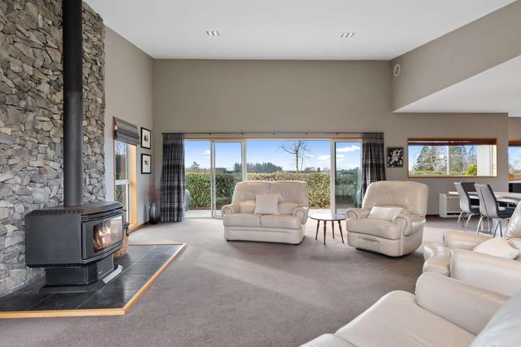 14 Country Place Allenton_4