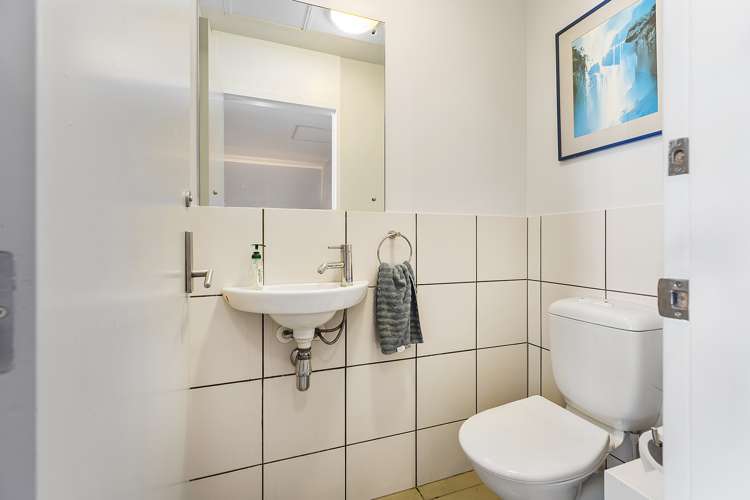 4/7 Hanson Street Mount Cook_9