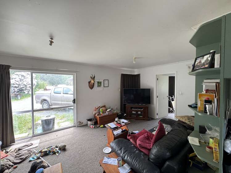 17 Para Railway Road Koromiko_14