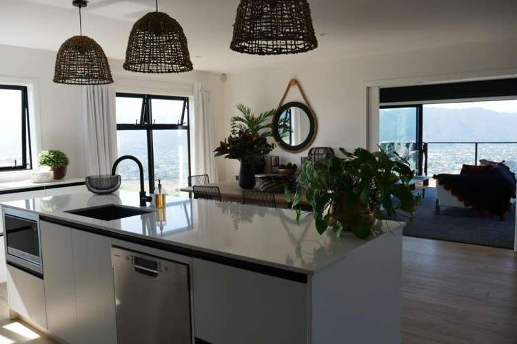 39 Meadowbank Drive Belmont_7