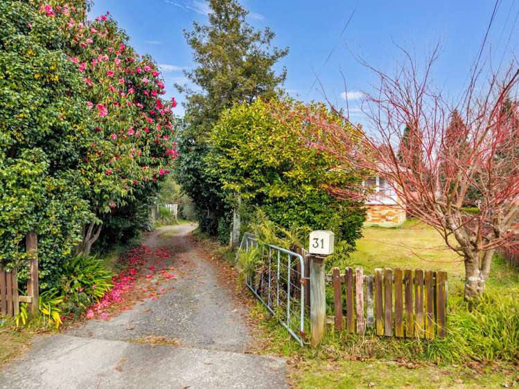 31 Lisa Crescent Mangakakahi_12