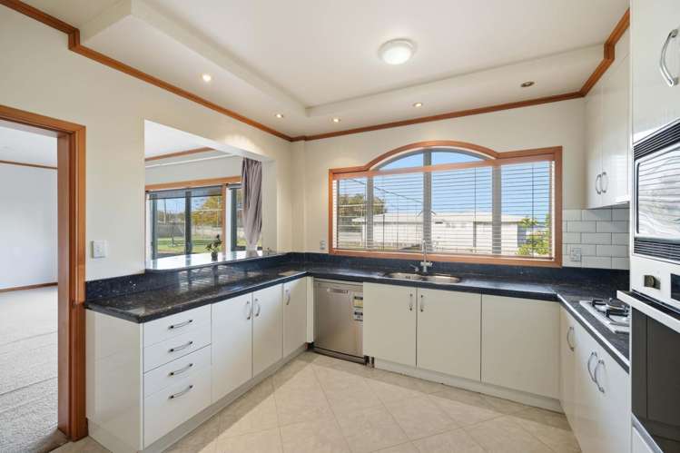 99 East Coast Road Castor Bay_7