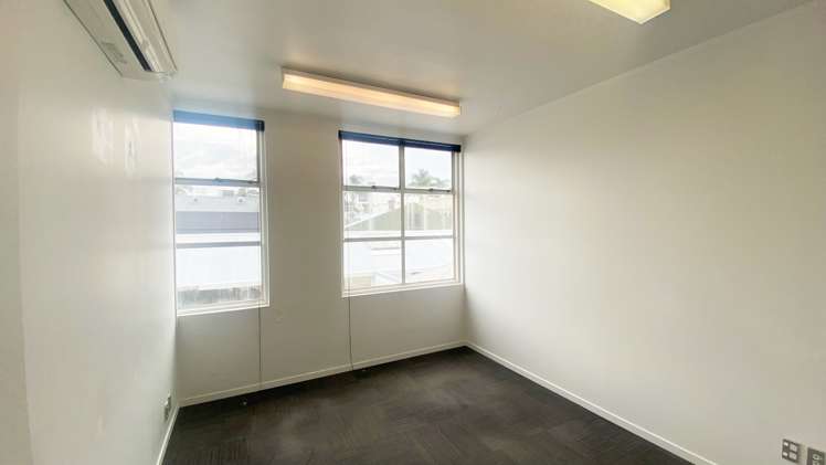 Suite 4/117 Willow Street Tauranga Central_7