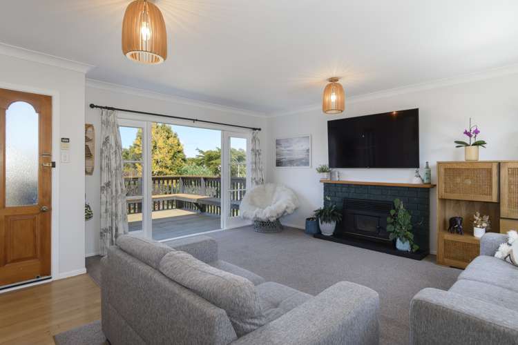 9 Sunset Crescent Maungatapu_8