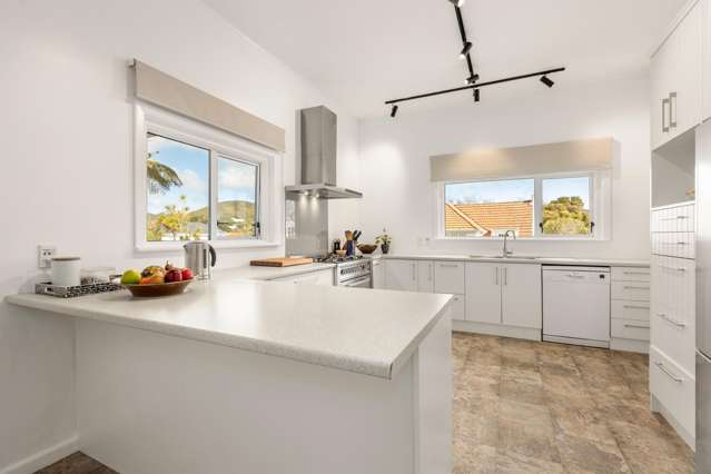 8 Lemnos Avenue Karori_4