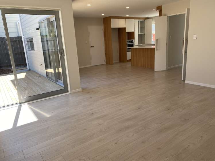 14C Whitford Avenue Mount Wellington_3