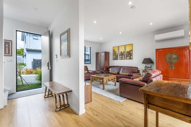 53D McLeod Road 1802_3