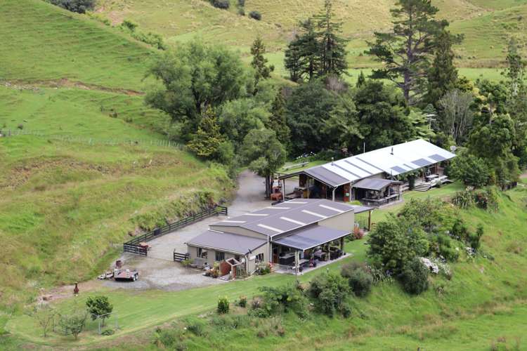 544 Mohakatino Road Mokau_4