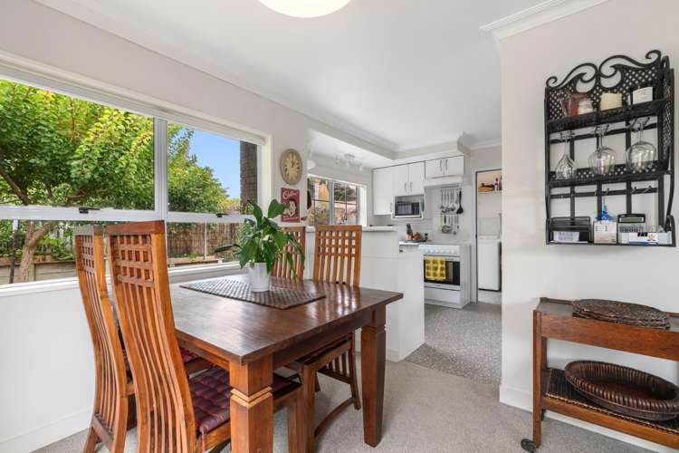 3b Benjamin Place Matua_10