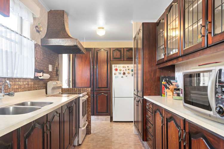 6 Netherton Street New Windsor_14