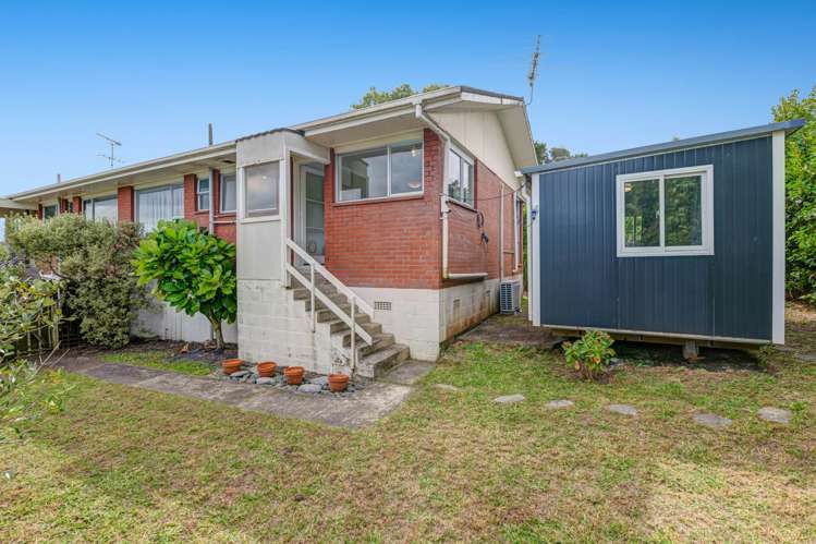 18B Brian Crescent Stanmore Bay_13