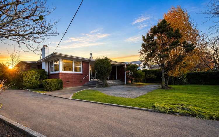 12 Mt Herbert Road_0