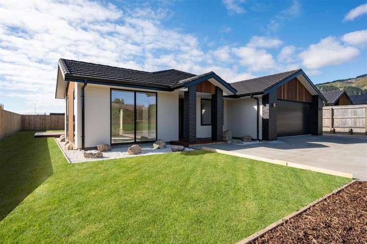 32 Greenway Crescent Hope_11