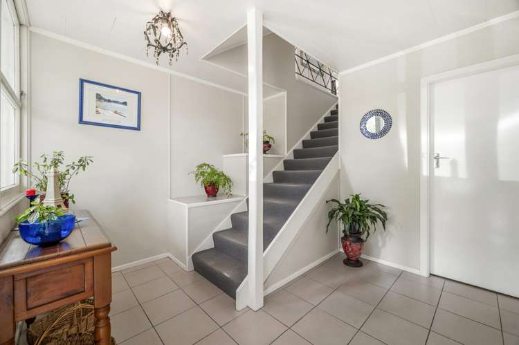 19 Darroch Street Fairy Springs_11