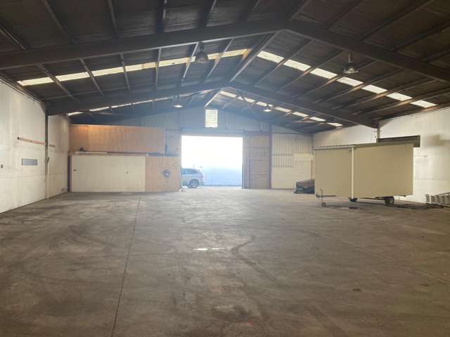 7/29 Parkway Wainuiomata_1