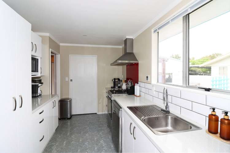 22 Kupe Drive Carterton_3