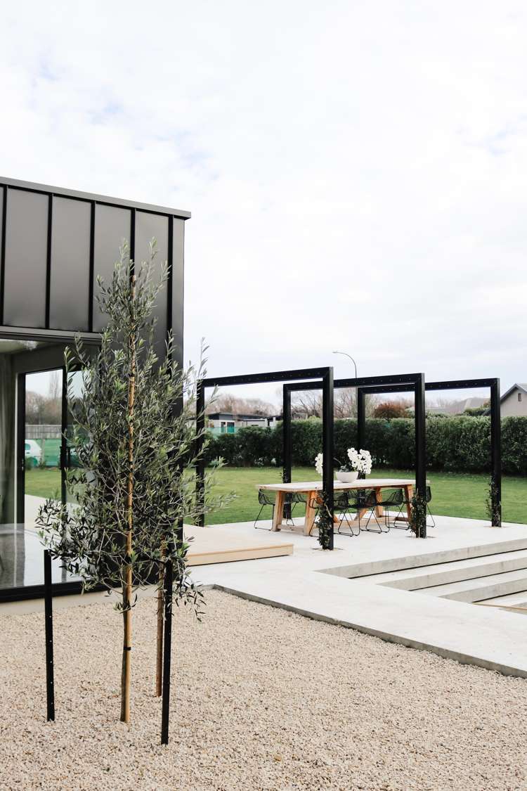 1 Crawford Close Amberley_18