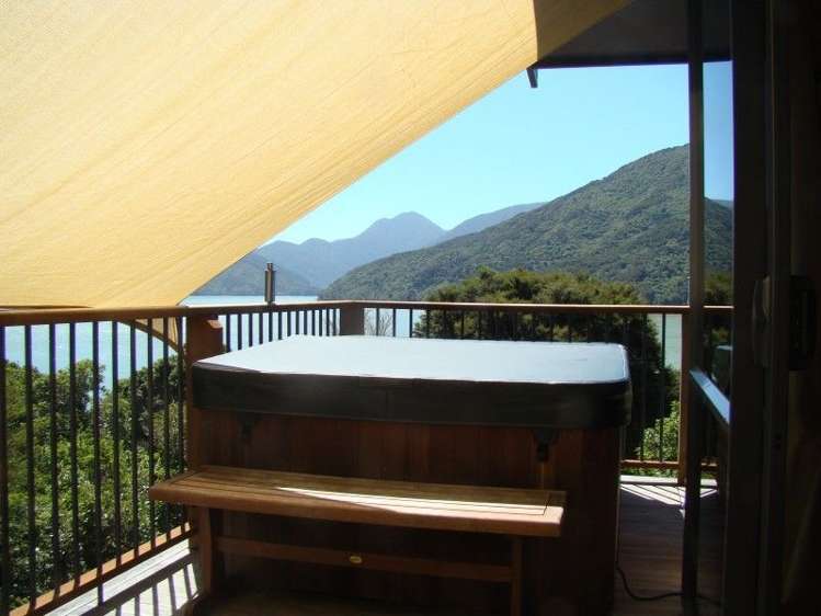 746 Queen Charlotte Drive Havelock_16