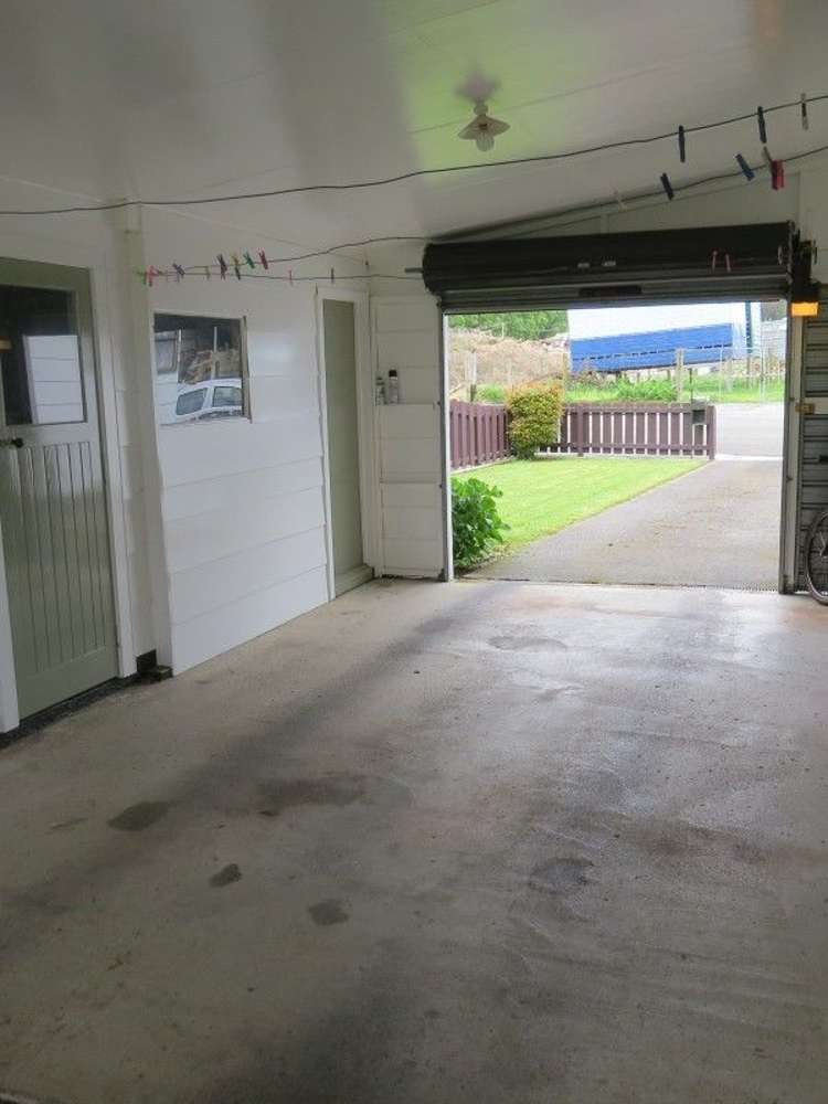 19 George Street Pahiatua_14