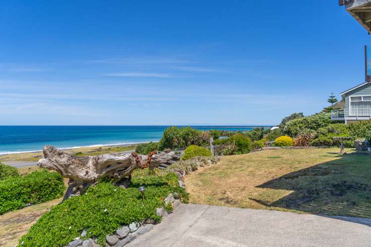 4 Ben Avon Grove Cape Palliser_16
