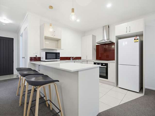 4/240 Old Farm Road Hillcrest_1