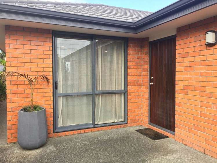 5a Karamu Street Te Atatu Peninsula_15