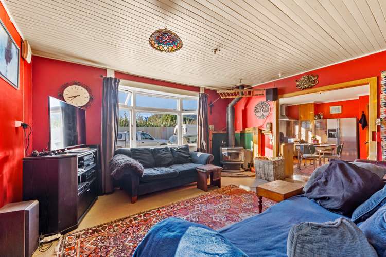 713 State Highway 1 Picton_6