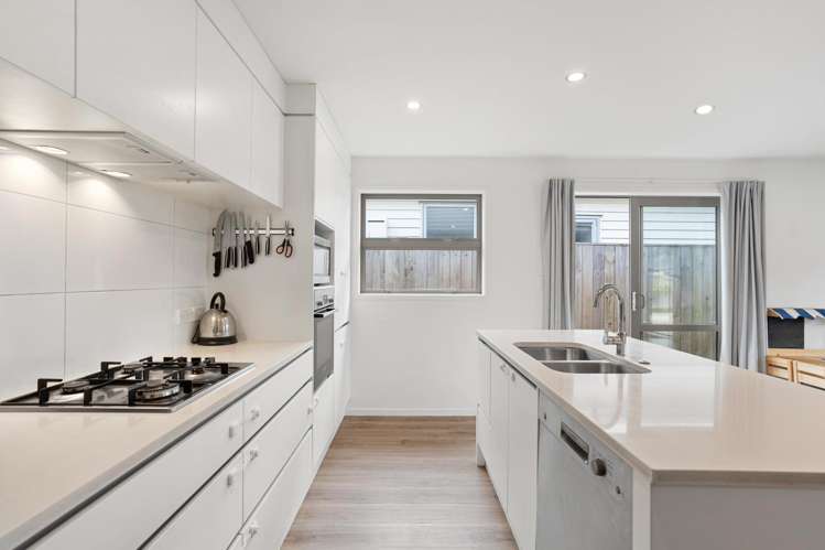 15 Moemoea Avenue_3
