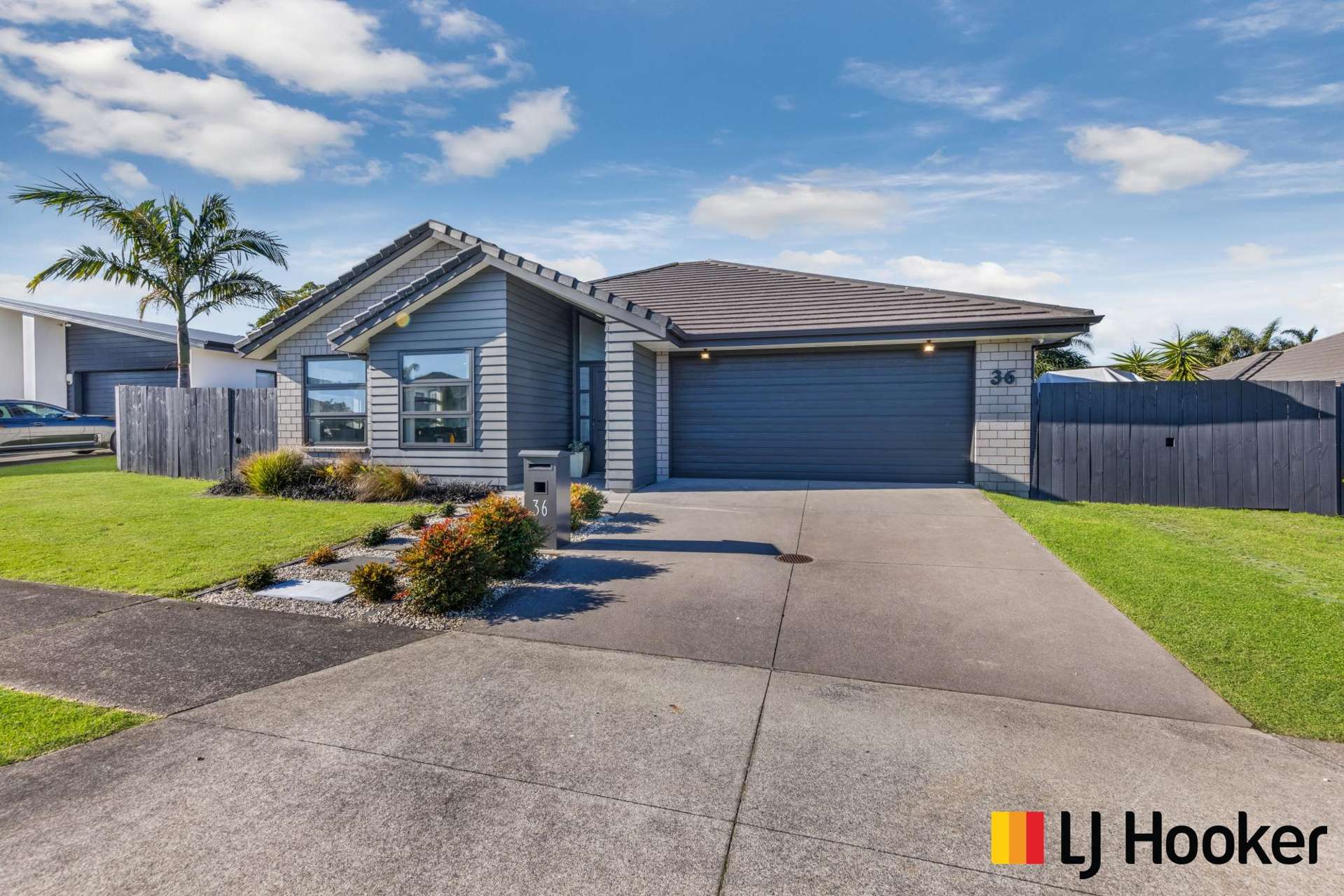 36 Sunningdale Street Wattle Downs_0