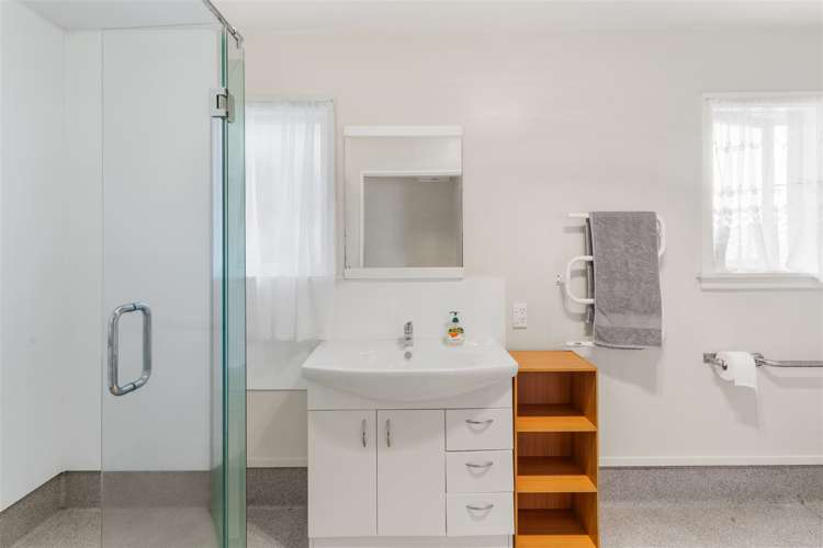 50 Lyndhurst Crescent Aranui_10