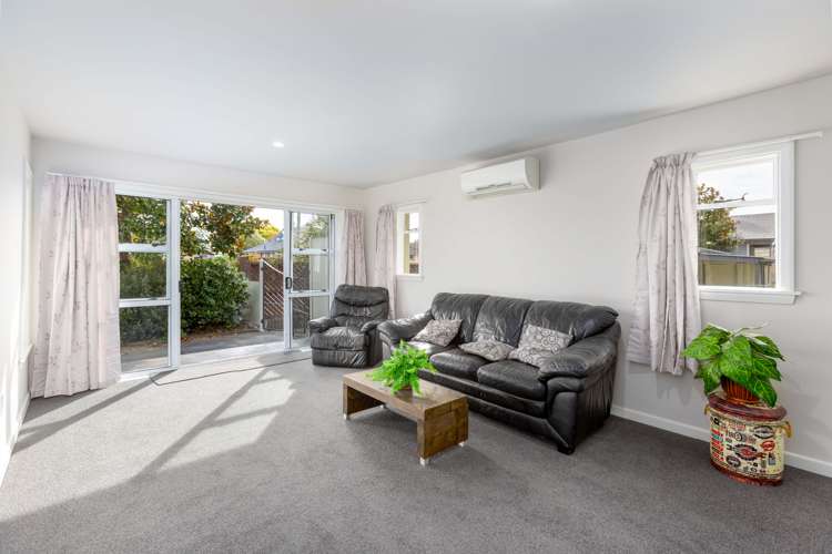 75 Cuffs Road Wainoni_7