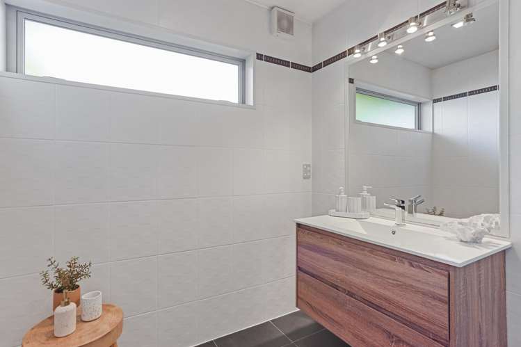 3 Wildhawk Place Shirley_19