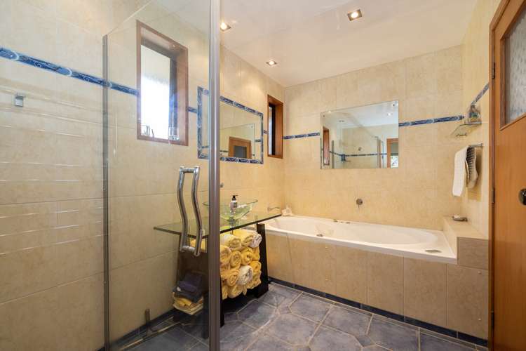 7 Redwood Lane Wanaka_24