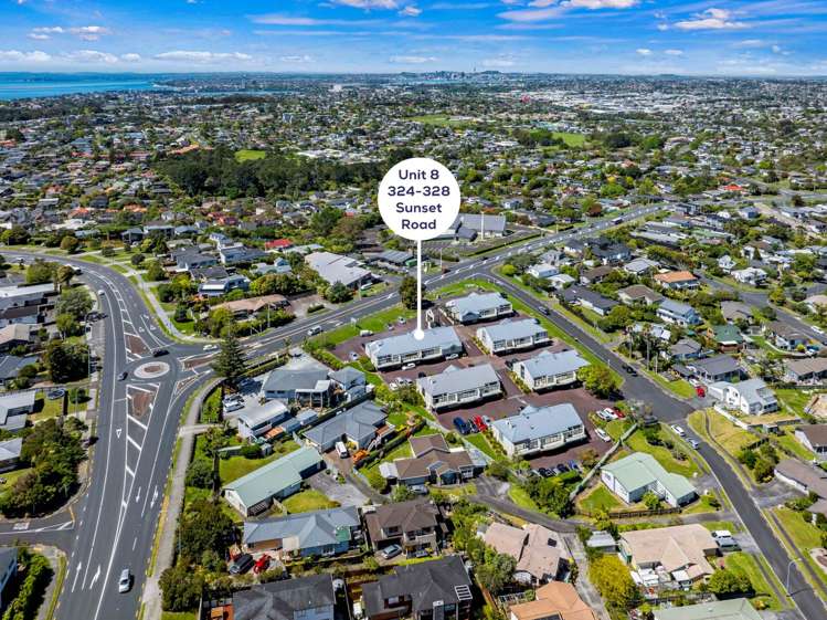 Unit 8/324-328 Sunset Road Windsor Park_8