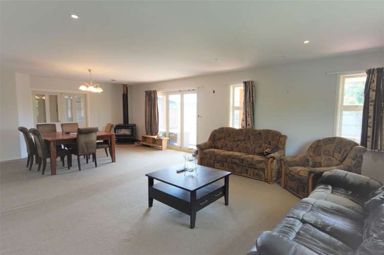 3 Lowry Street Waiau_34