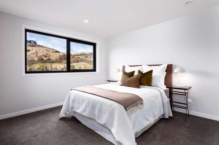 9 Longlands Street Dalefield/Wakatipu Basin_31