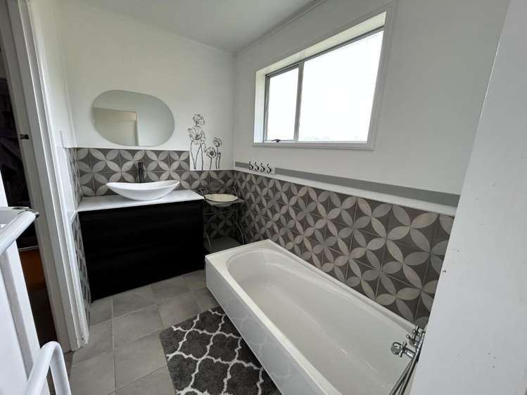 74 Main Road Hari Hari 1850_11