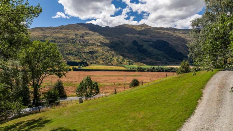 366 Malaghans Road Dalefield/Wakatipu Basin_29