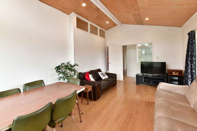 7 Wiriana Place Stanmore Bay_3